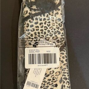 Chico's Animal Print Jewelry Roll for Travel NWT Retail $49.50